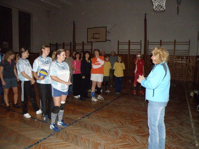Fotogaléria Volejbalový turnaj pedagógov (9) Volejbalový turnaj pedagógov