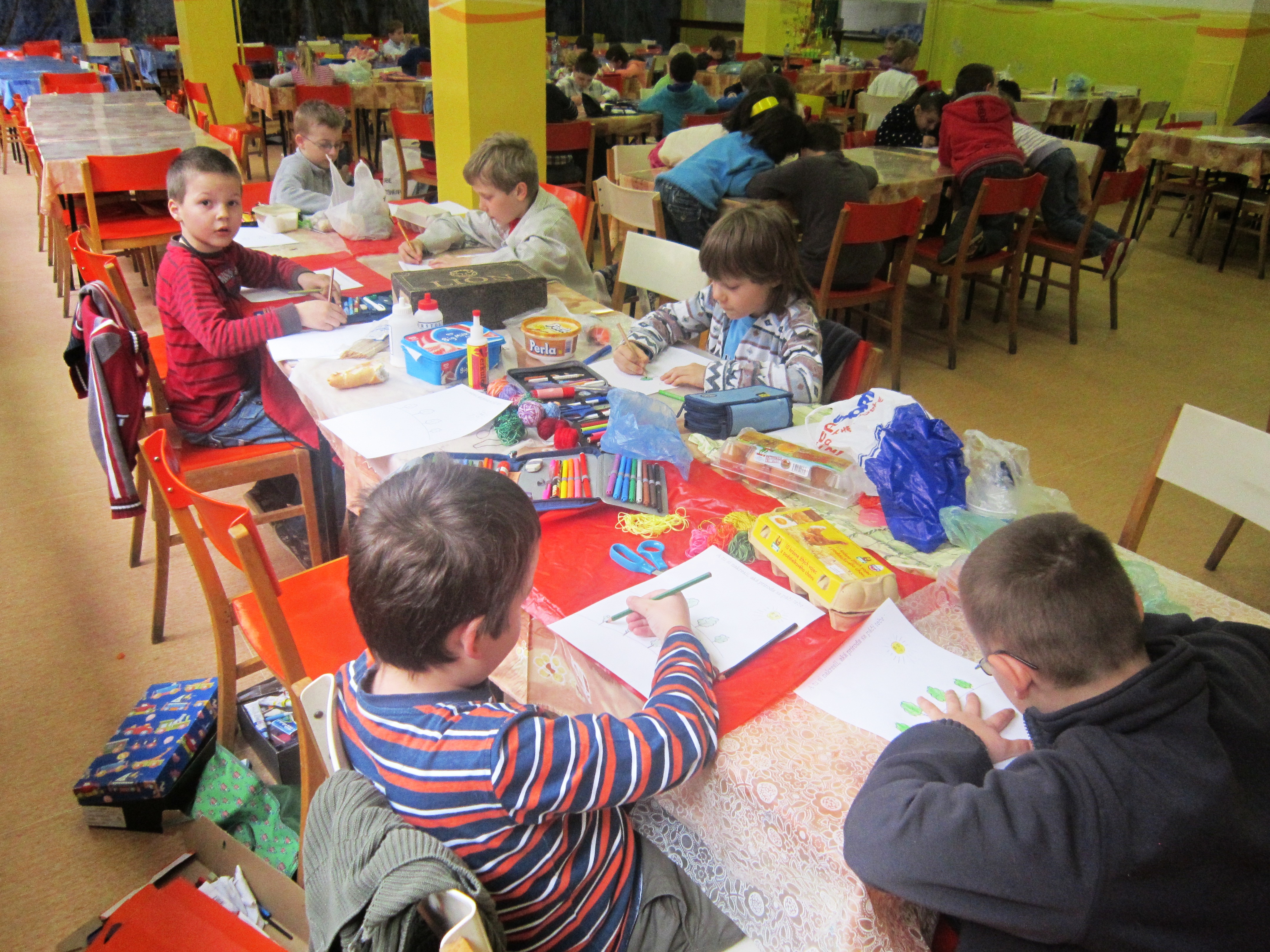 Fotogaléria Veľkonočné tvorivé dielne 2. ročníka (9) Veľkonočné tvorivé dielne 2. ročníka