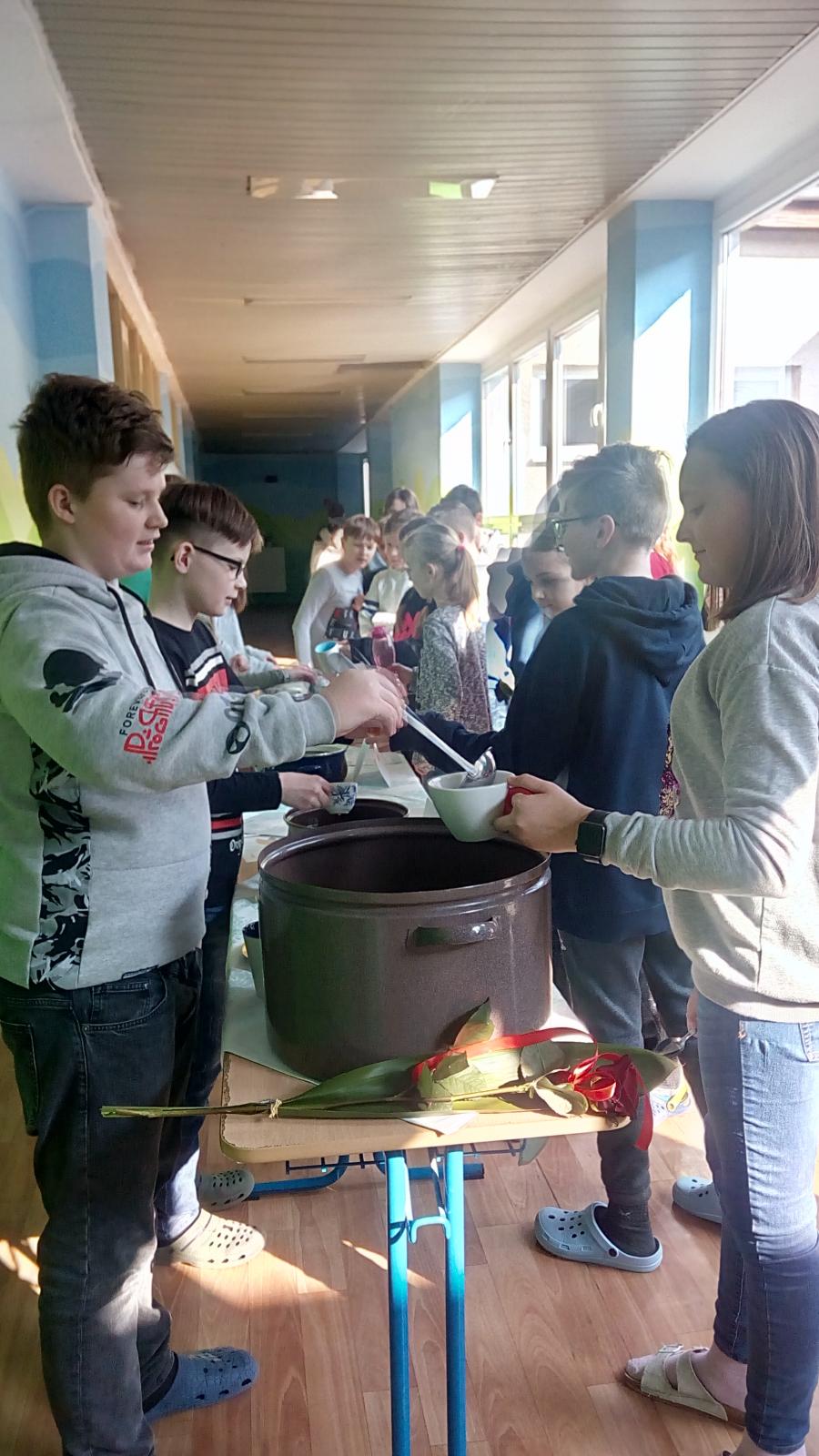 Fotogaléria Ochutnávka bylinkových nápojov (7) Ochutnávka bylinkových nápojov